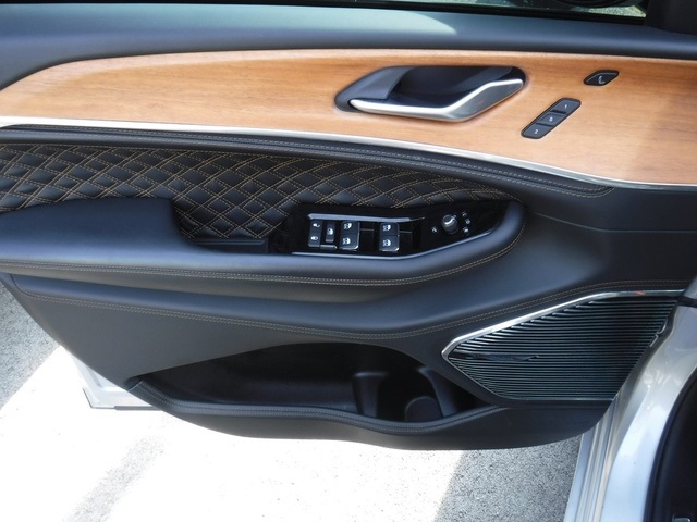 2023 Jeep Grand Cherokee Summit Reserve High Altitude photo 13