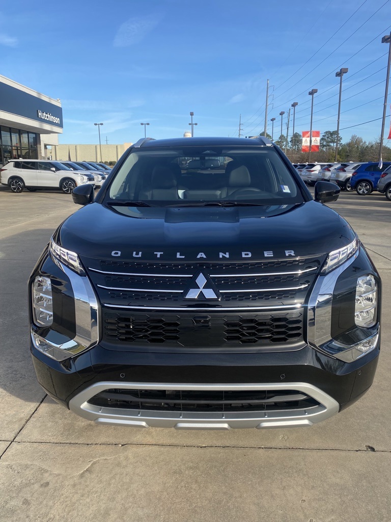 2024 Mitsubishi Outlander SEL photo 9