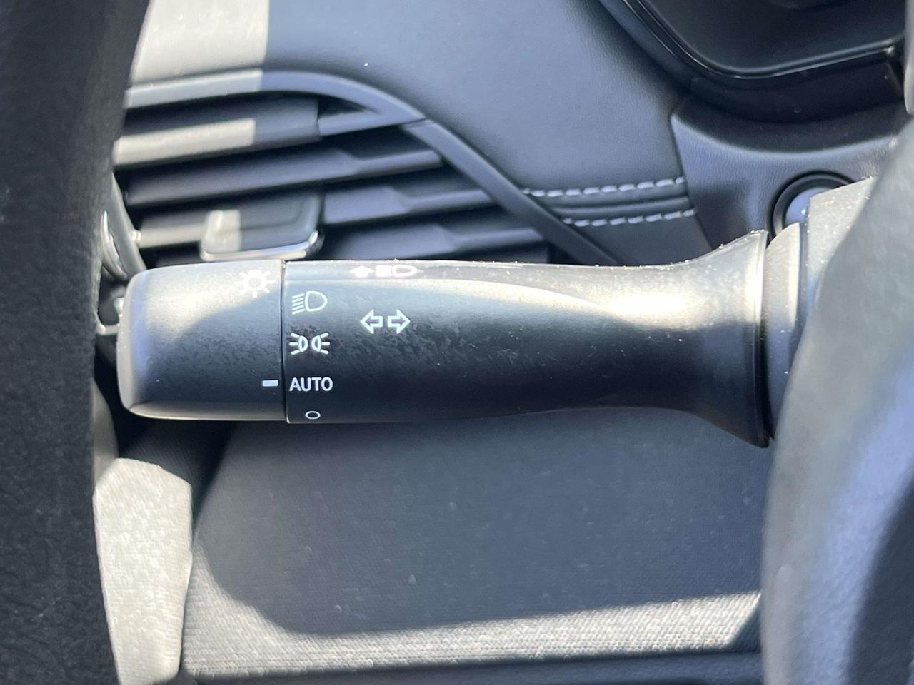 2024 Subaru Legacy Base photo 19