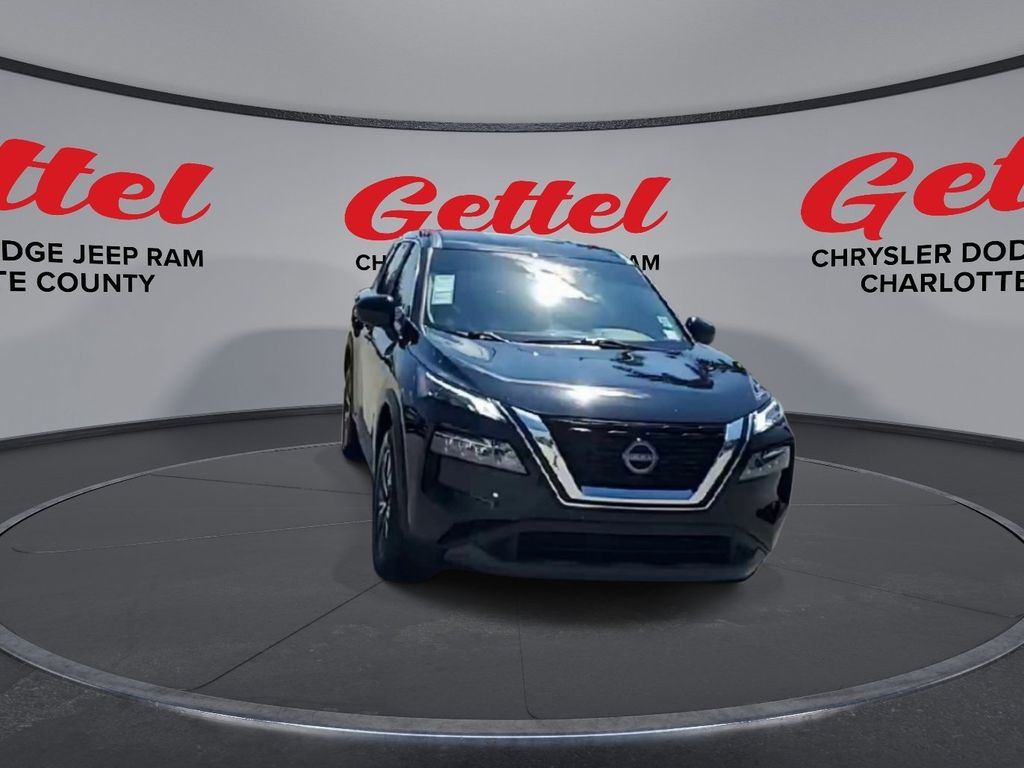 2023 Nissan Rogue SV photo 2