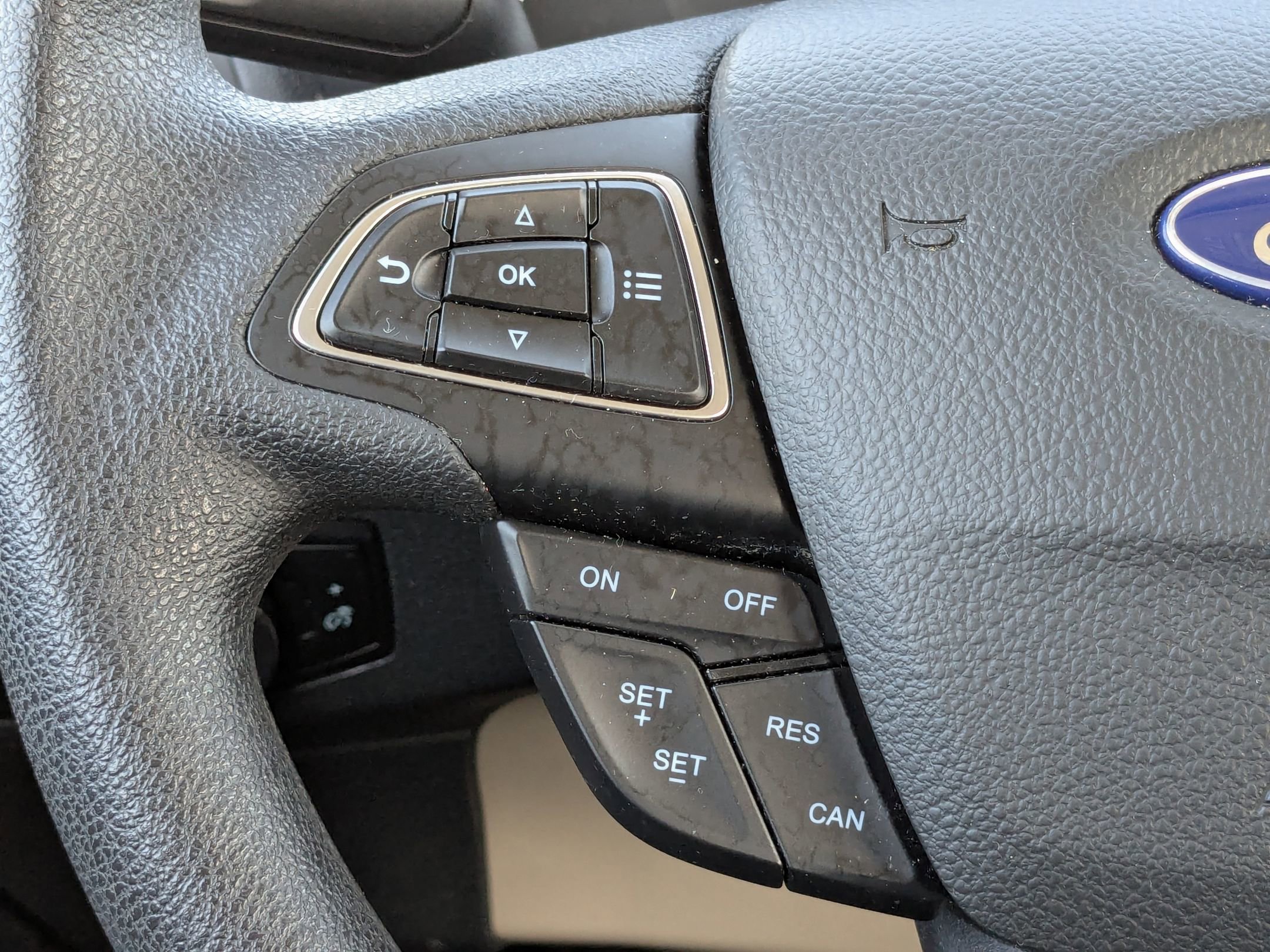 2021 Ford EcoSport S photo 17