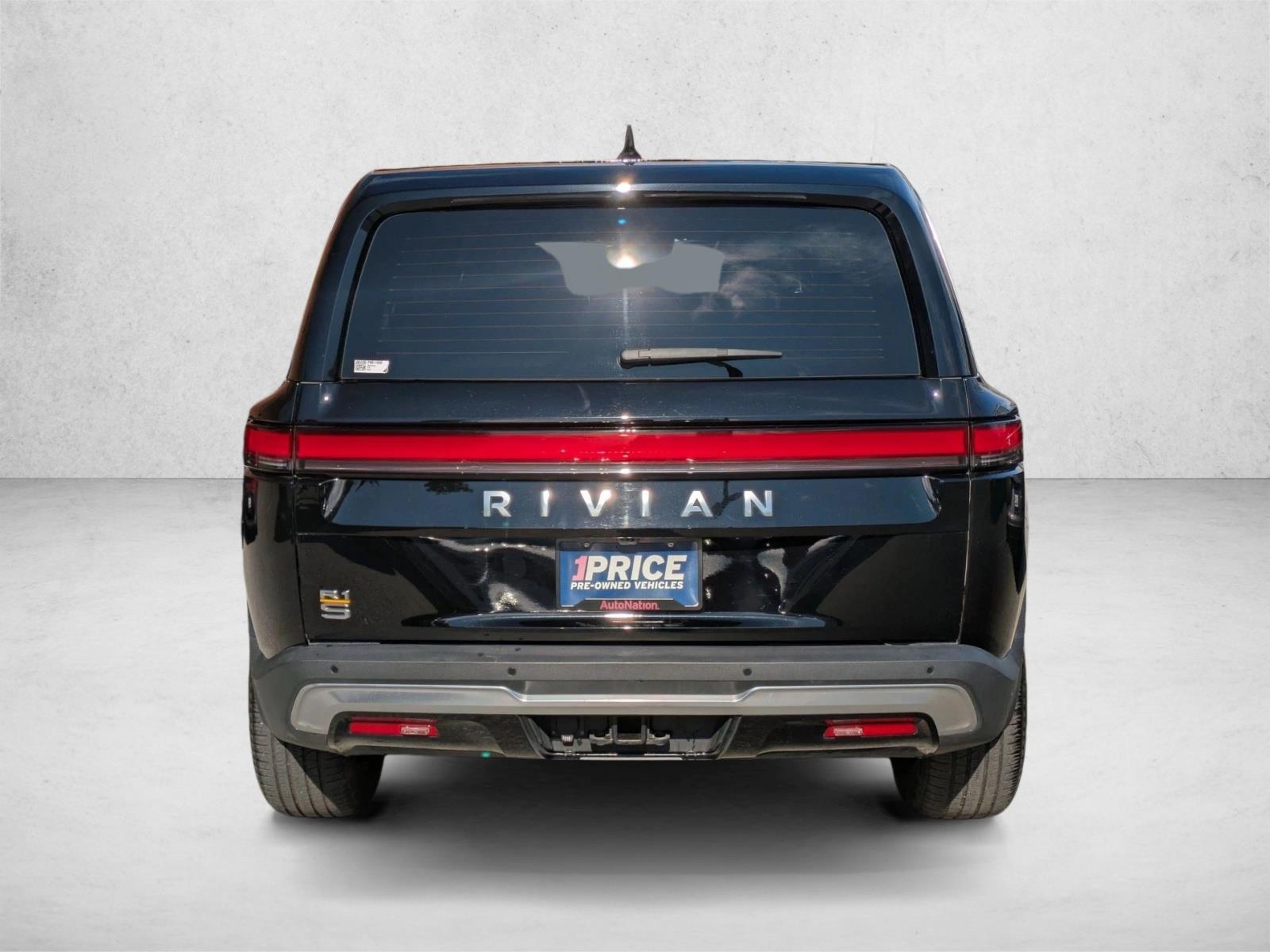 2023 Rivian R1S Adventure photo 7