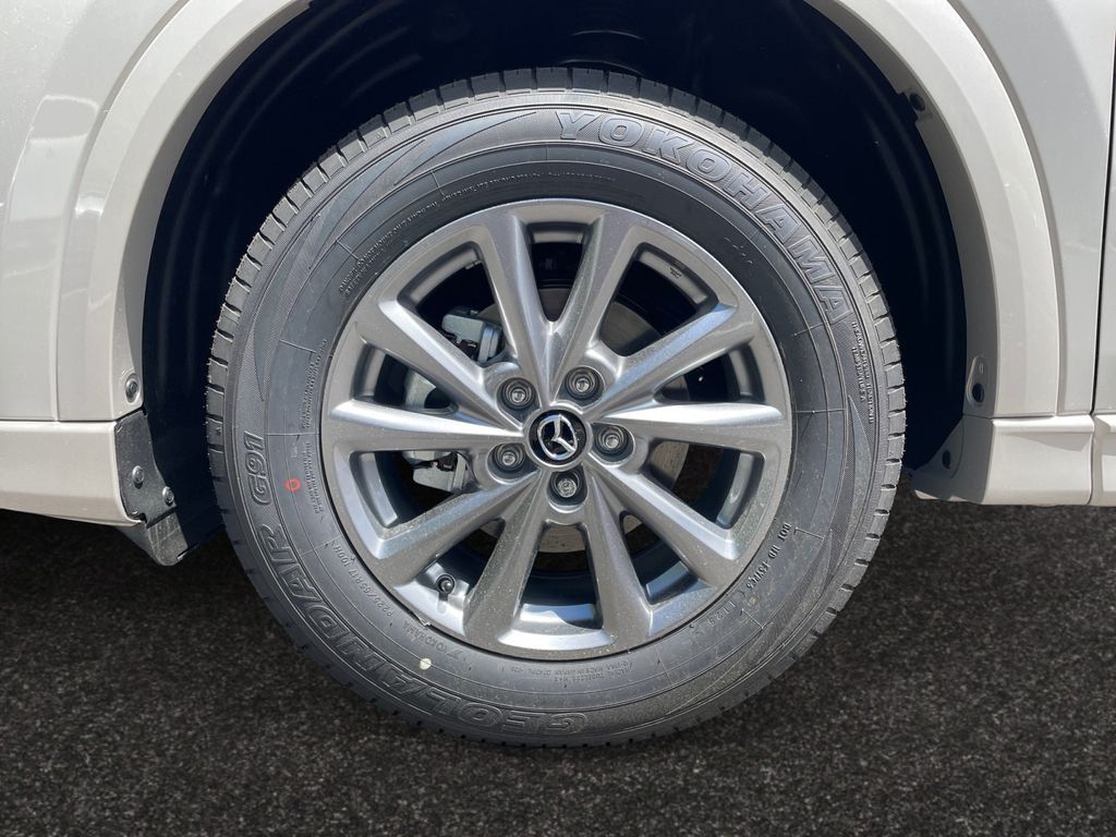 2025 Mazda CX-5 2.5 S Preferred photo 14
