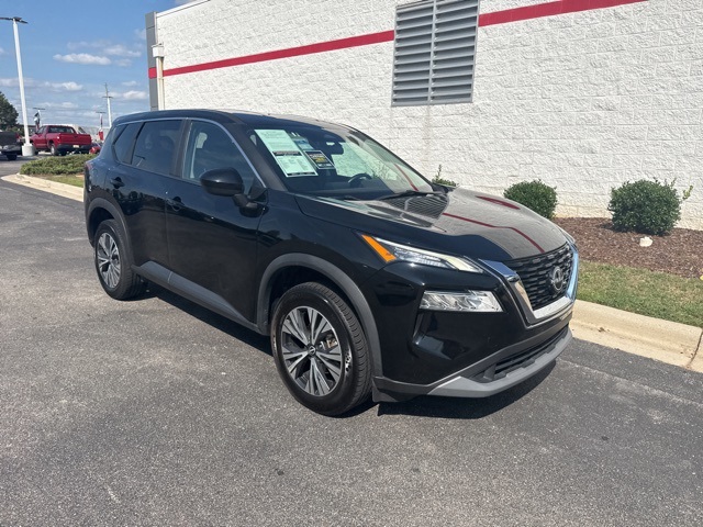 2023 Nissan Rogue SV photo 2