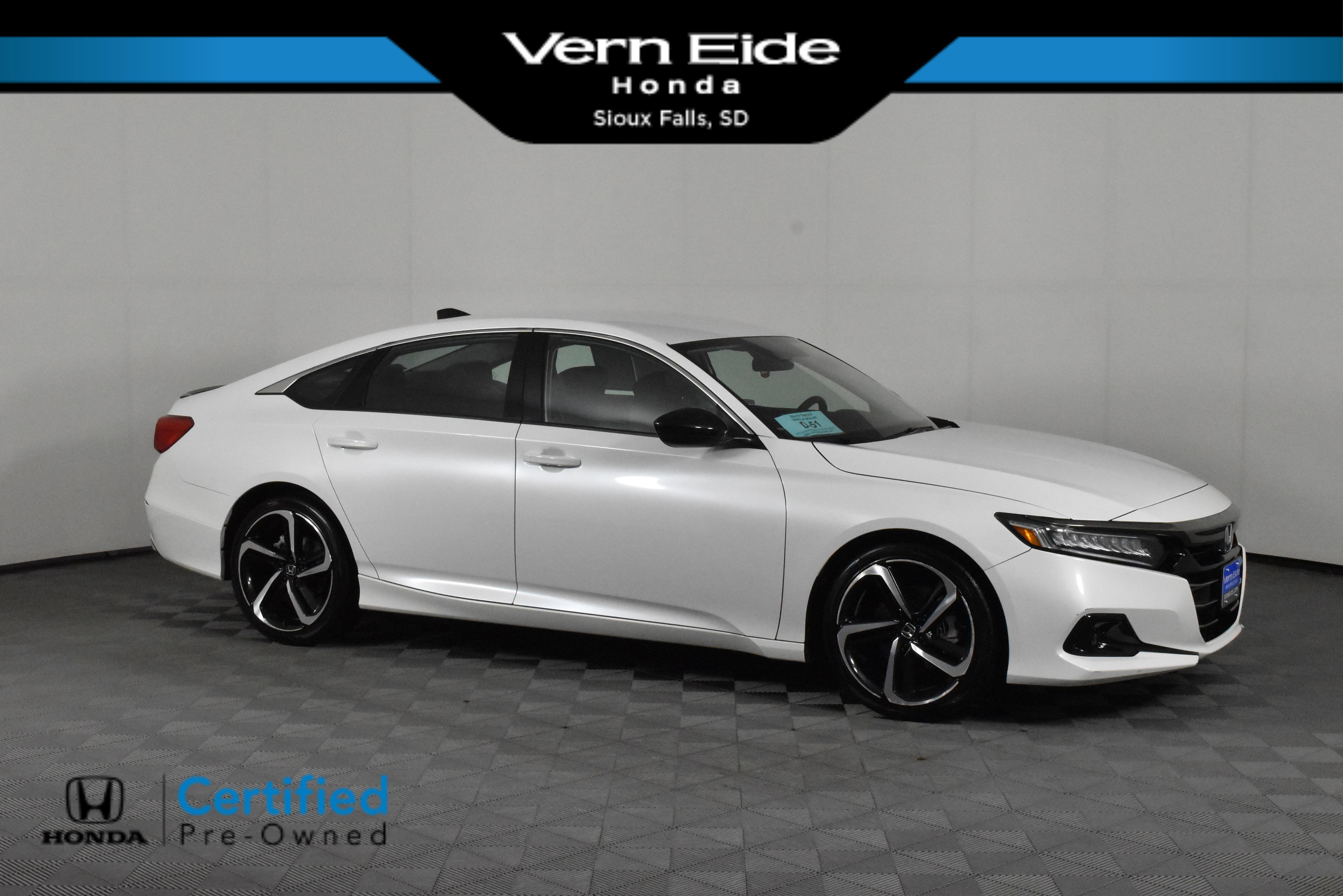 2022 Honda Accord Sport SE's photo