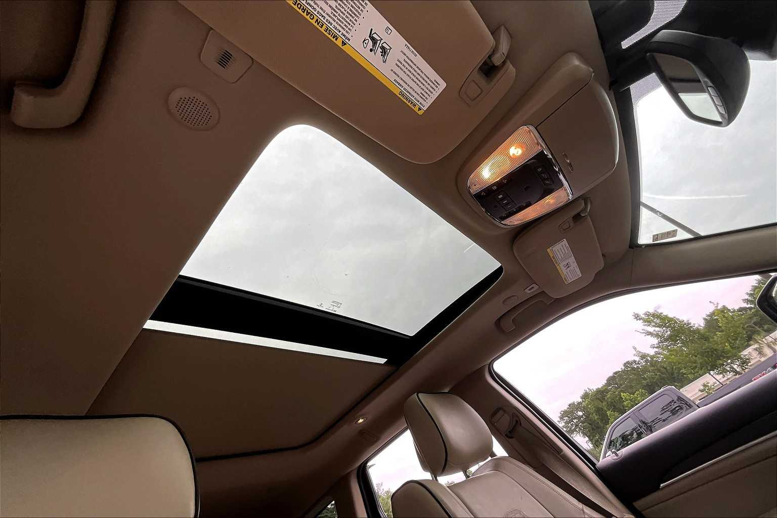 2019 Jeep Grand Cherokee Overland Sport photo 12