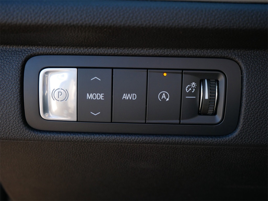 2024 Chevrolet Traverse photo 24