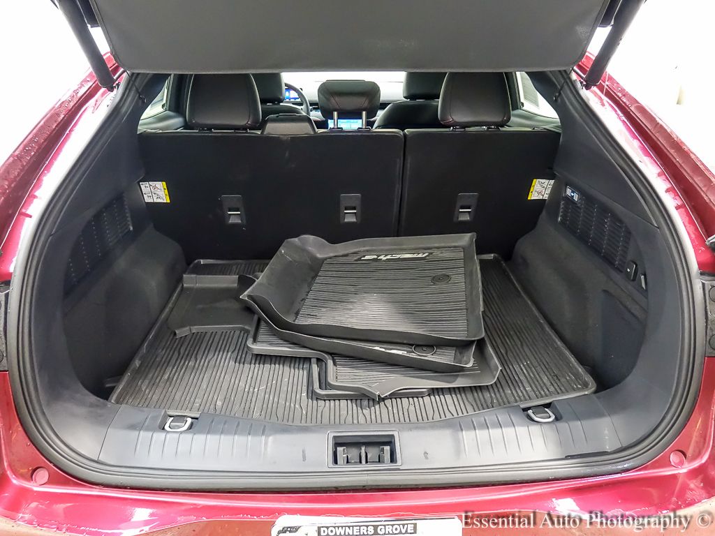 2025 FORD MUSTANG MACH-E - Image 25