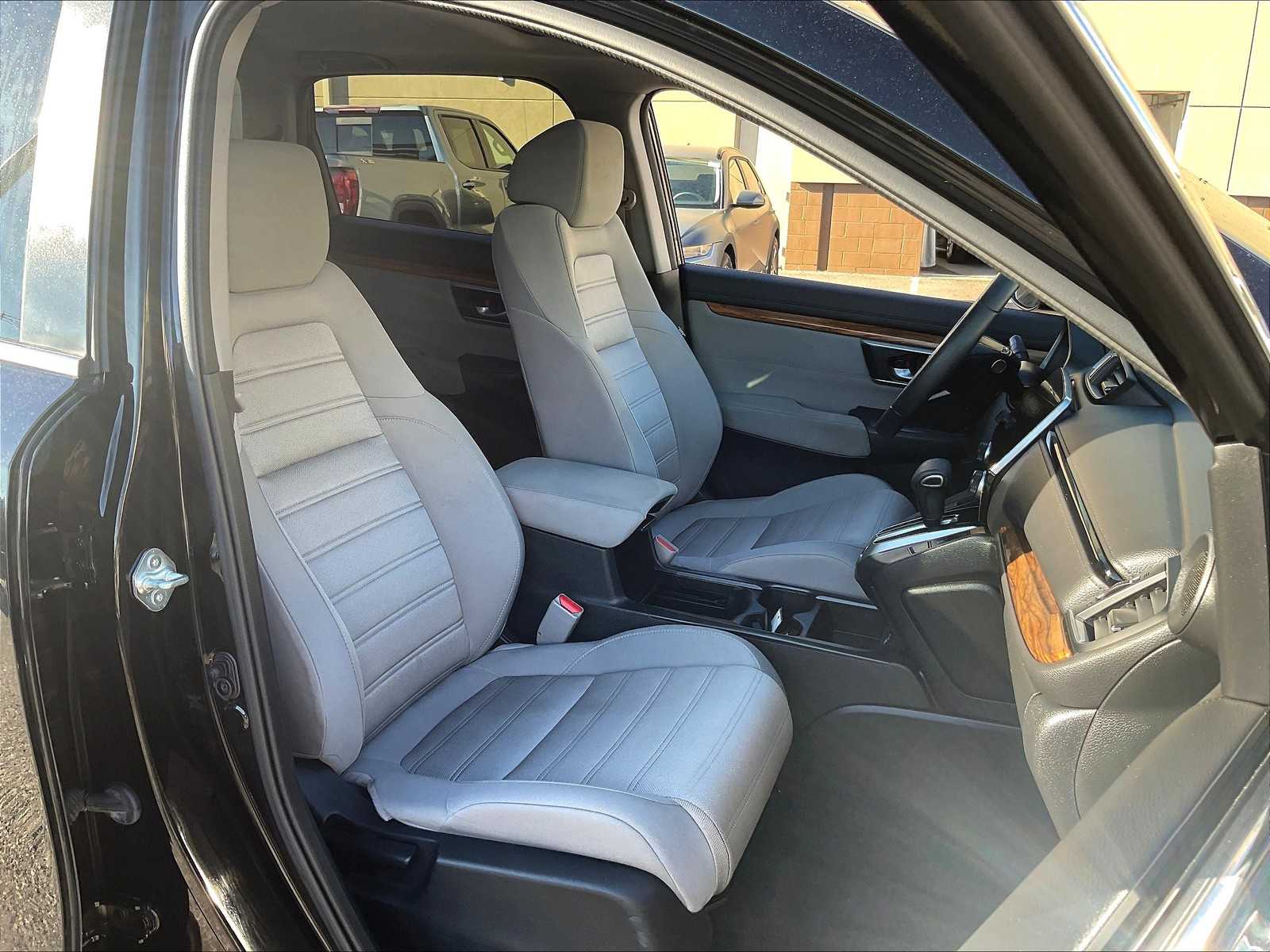 2022 Honda CR-V EX photo 9