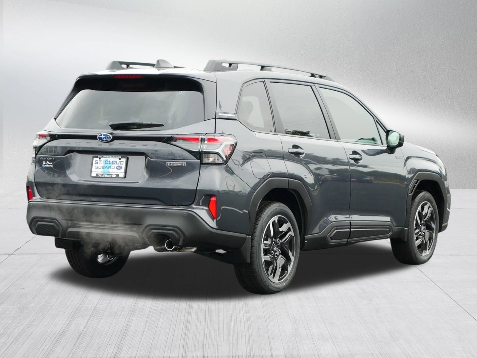2025 Subaru Forester Limited photo 3