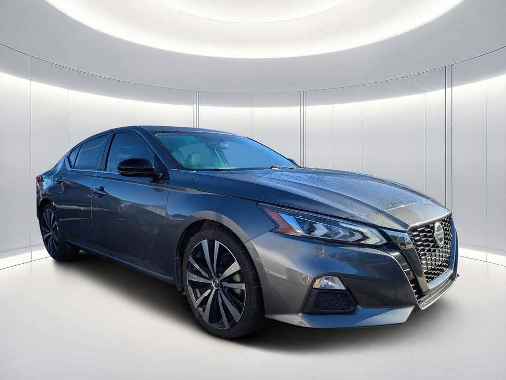 Used 2019 Nissan Altima SR with VIN 1N4BL4CV4KC185532 for sale in Lake City, FL