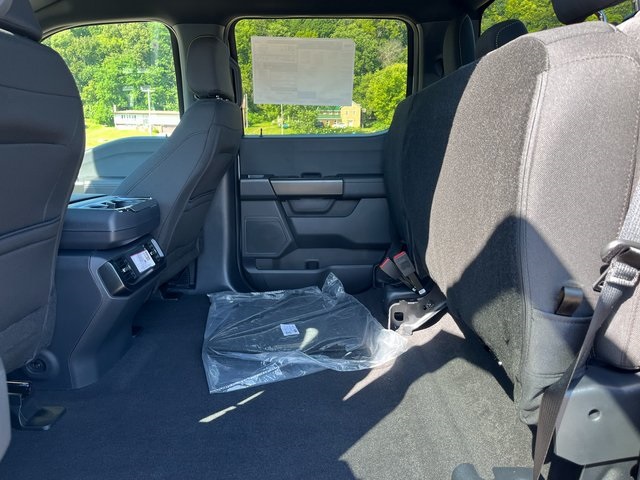 2025 Ford F-150 STX photo 15