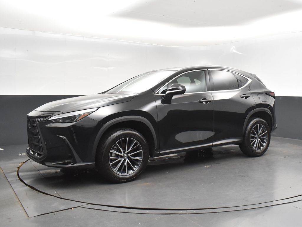 2024 Lexus NX 250 photo 3