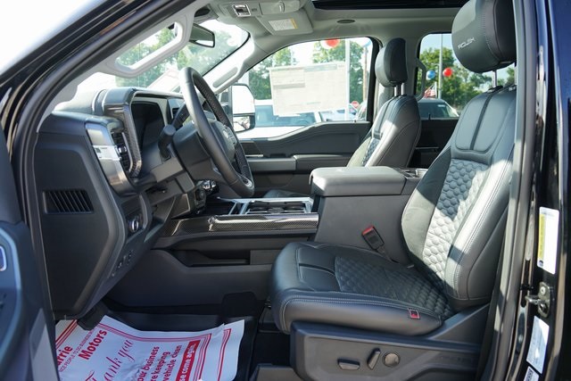 2025 FORD F-350 - Image 41