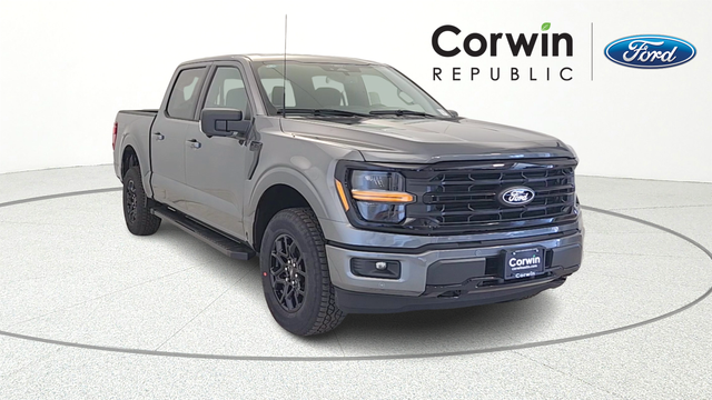 2025 Ford F-150 XLT's photo