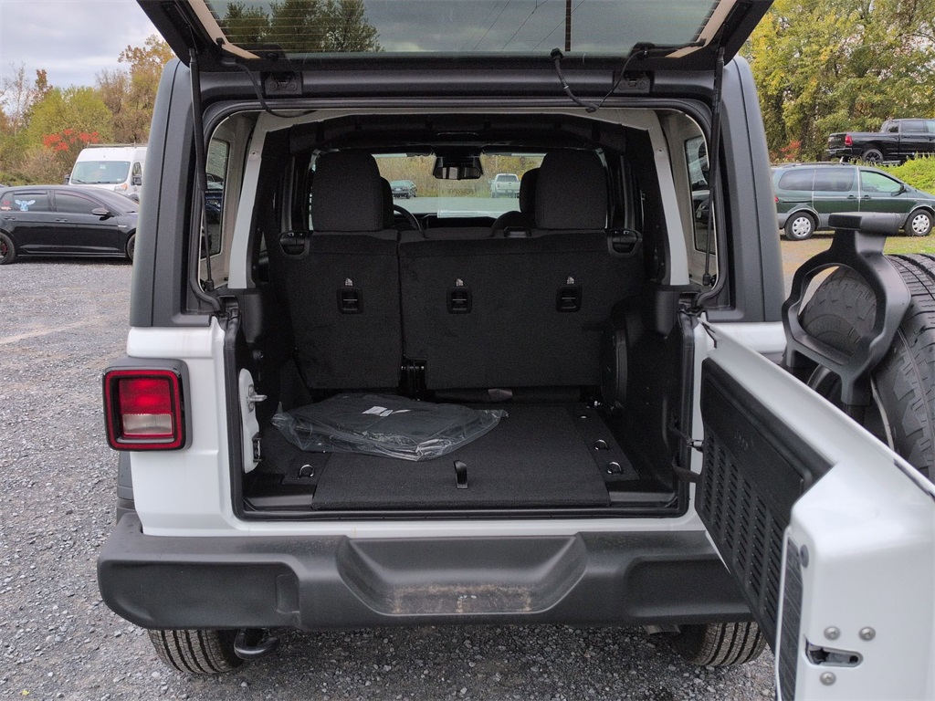 2026 Jeep Wrangler Sport S photo 4