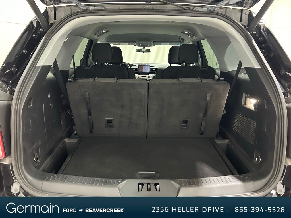2022 Ford Explorer XLT photo 25