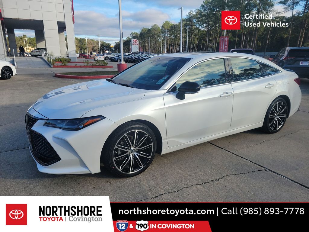 2019 Toyota Avalon Touring's photo