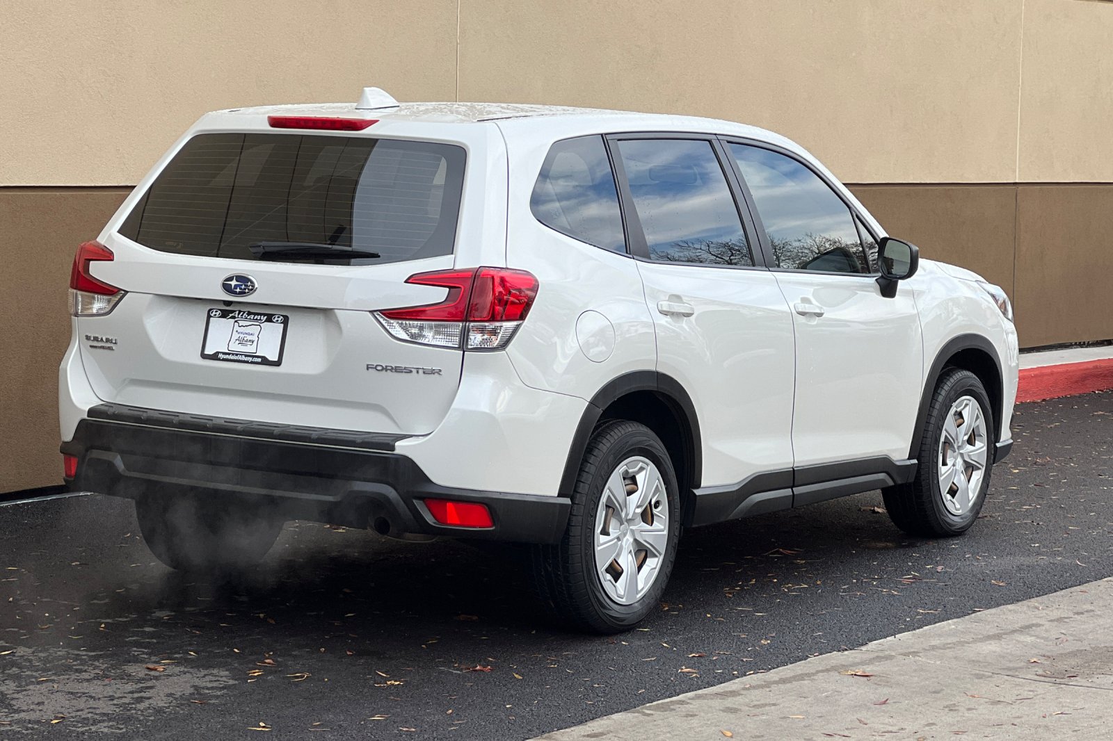 2022 Subaru Forester Base photo 2