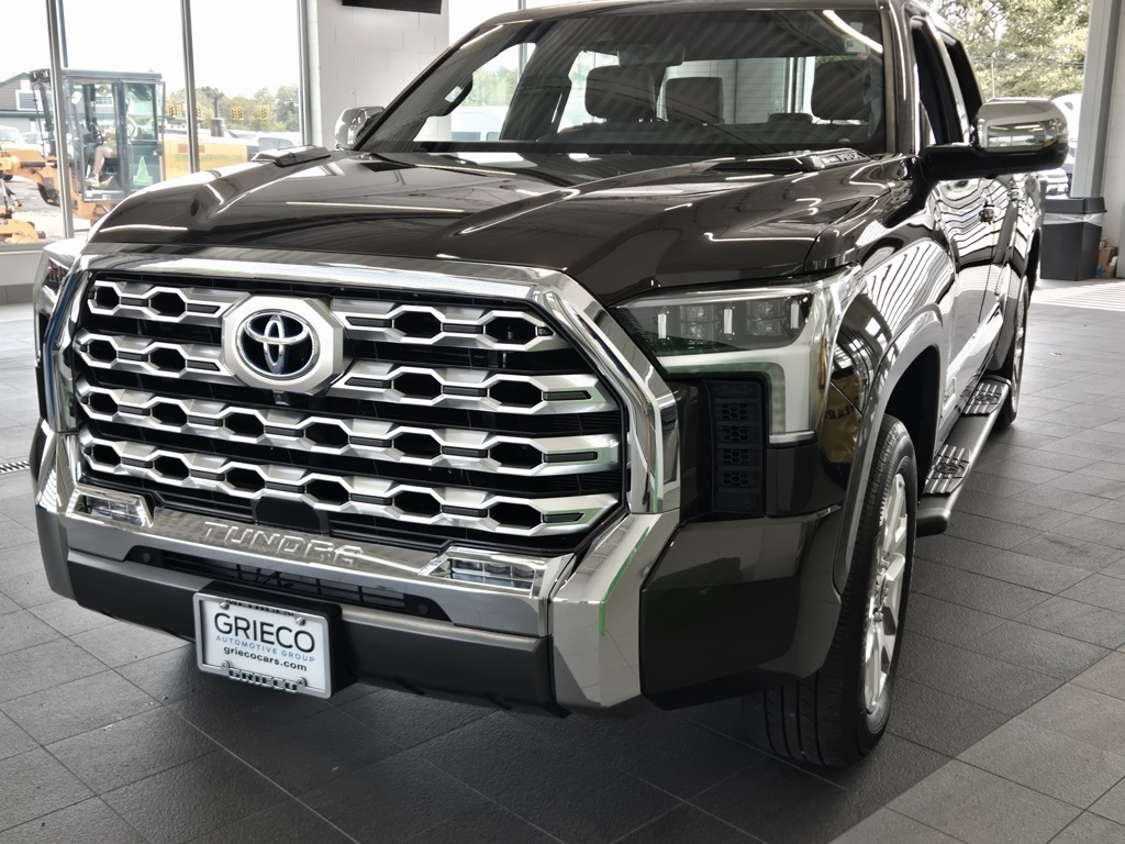 2023 Toyota Tundra 1794 Edition photo 3
