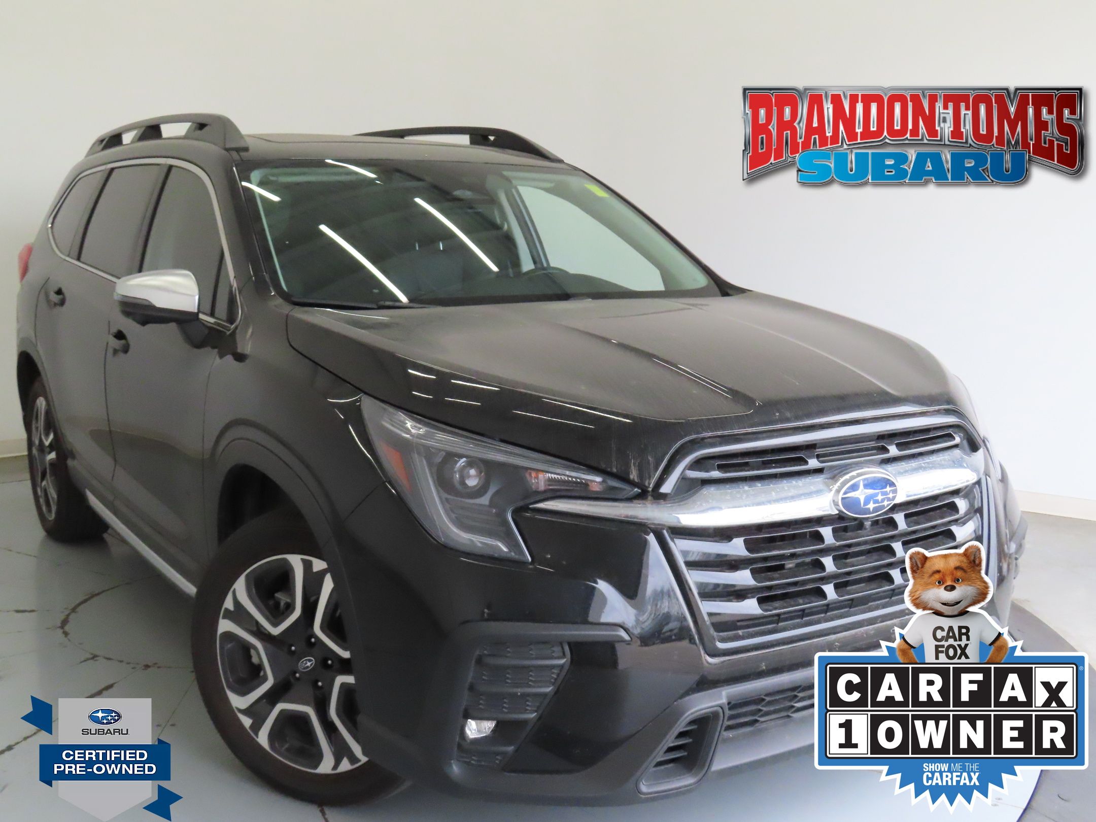 2023 Subaru Ascent Limited's photo