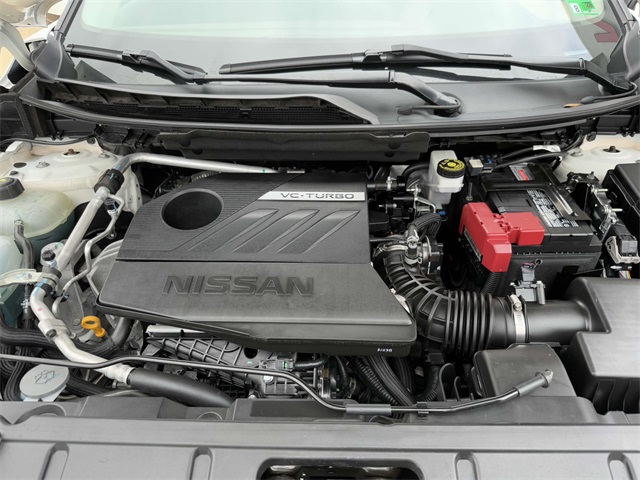 2023 Nissan Rogue SV photo 10