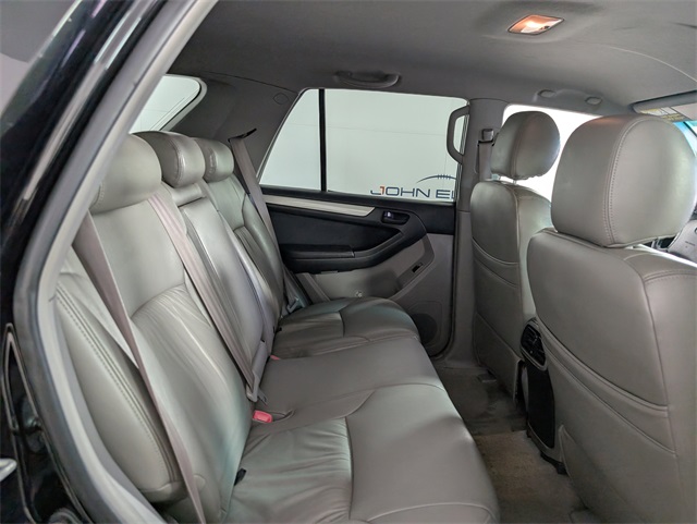2004 Toyota 4Runner Limited photo 17