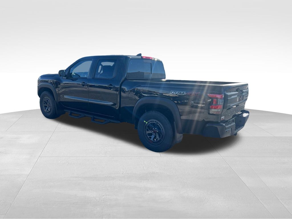 2025 Nissan Frontier PRO-4X photo 3
