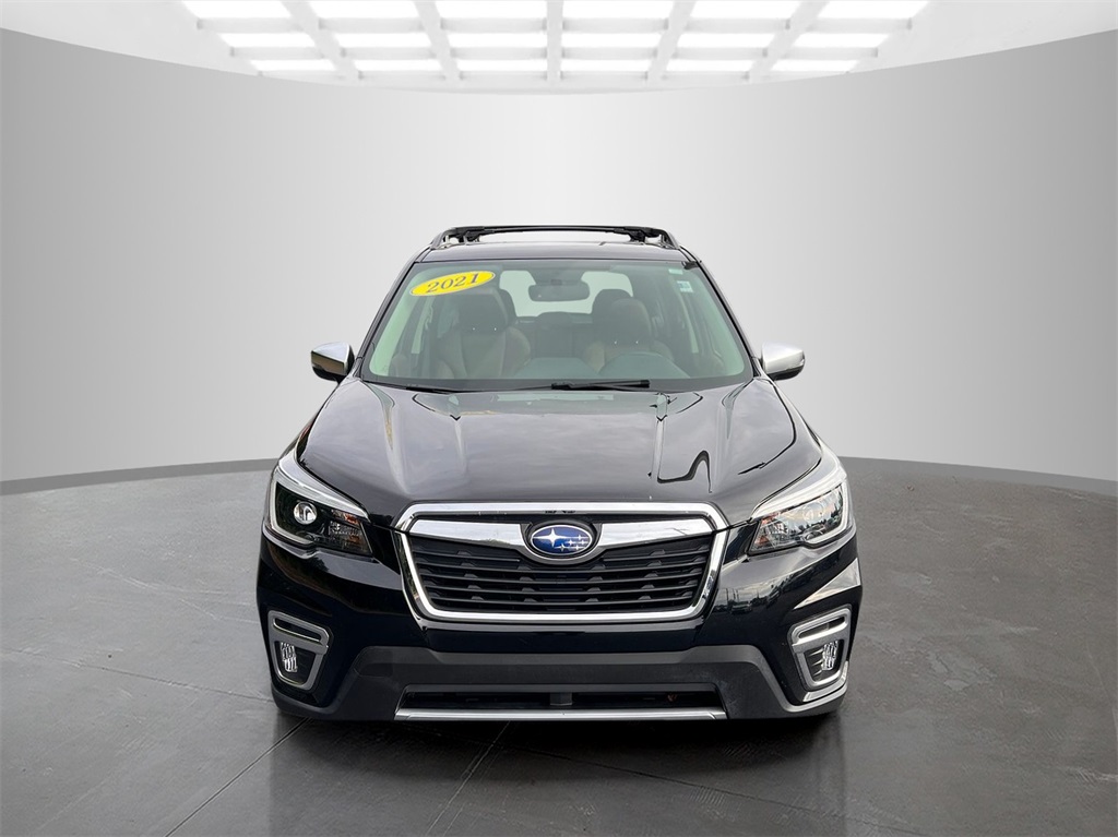 2021 Subaru Forester Touring photo 2