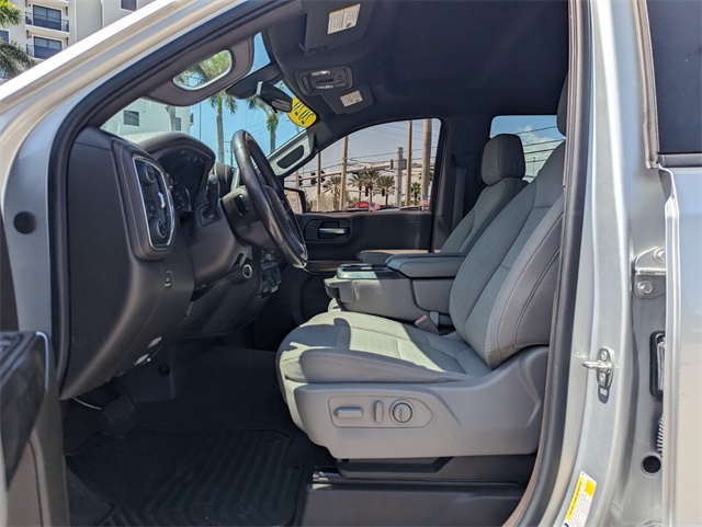 2020 Chevrolet Silverado 1500 LT photo 5