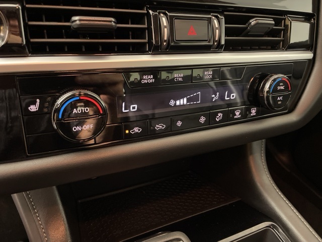 2024 Nissan Pathfinder SV photo 26