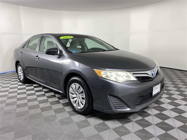2013 Toyota Camry LE Hybrid's photo