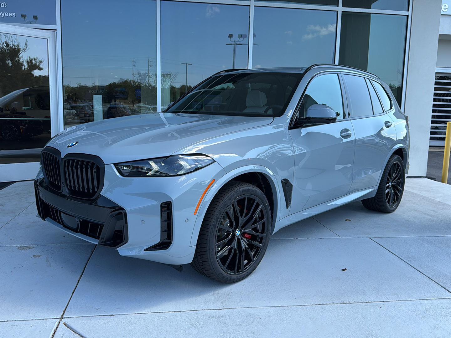 2026 BMW X5 40i's photo