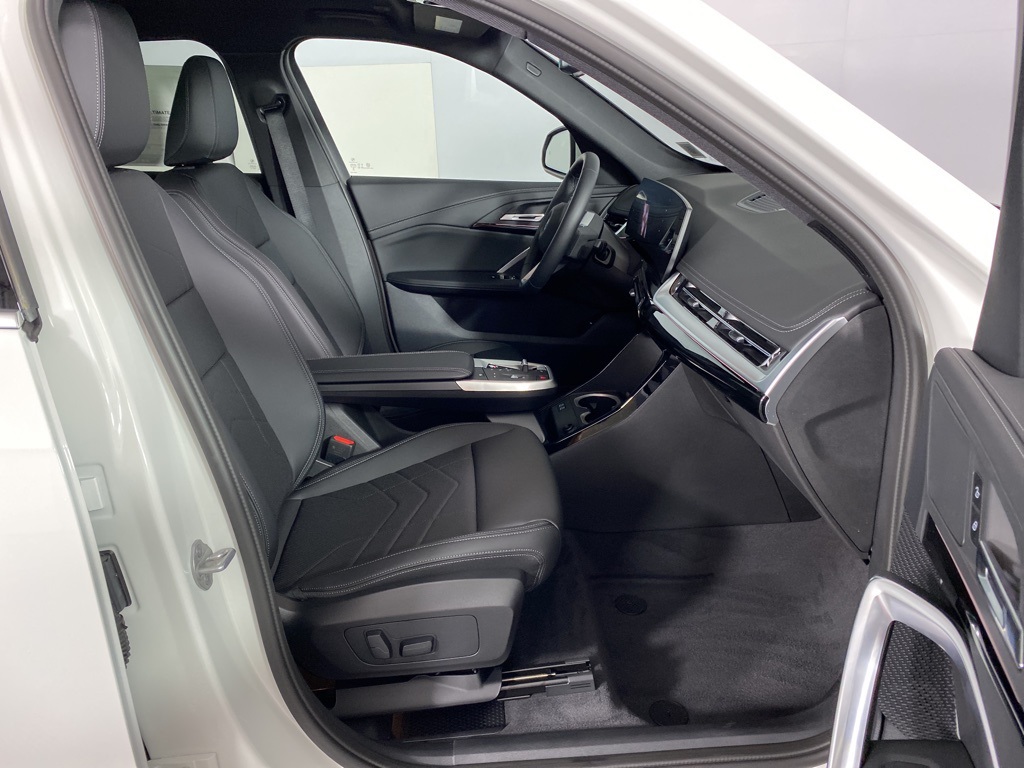 2025 Bmw X1 XDrive28i photo 26