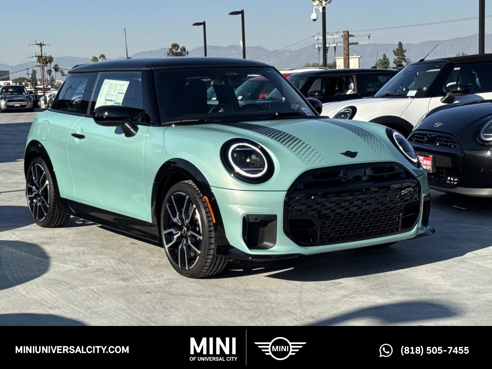 2026 MINI Hardtop 2 Door S's photo