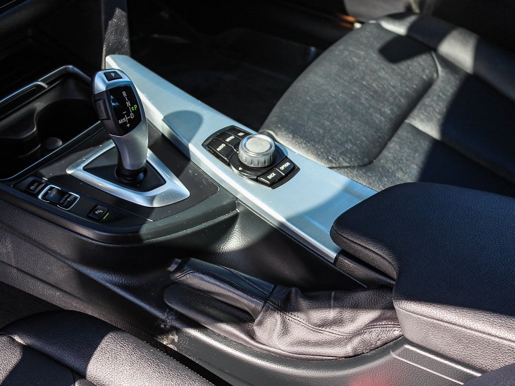2017 Bmw 320i SA photo 20