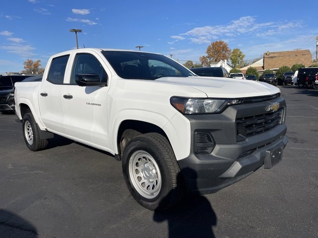 2023 Chevrolet Colorado Work Truck's photo