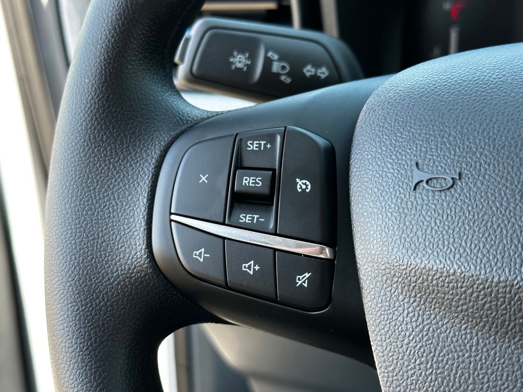 2025 Ford Maverick XLT photo 12