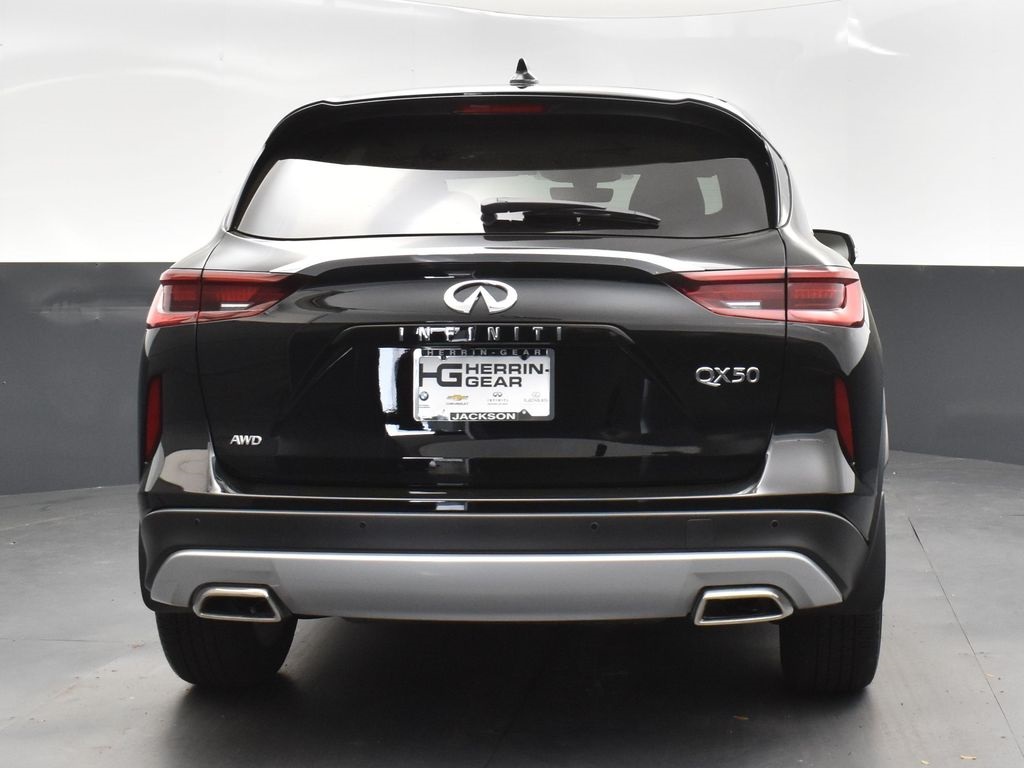 2025 Infiniti QX50 PURE AWD photo 6