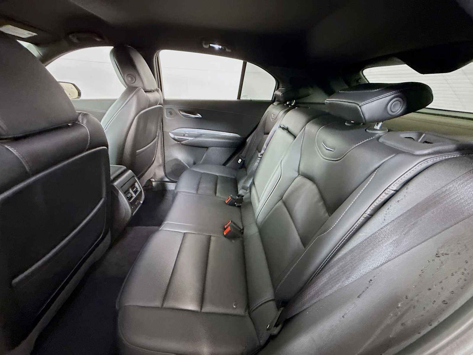 2024 Cadillac XT4 Premium Luxury photo 18