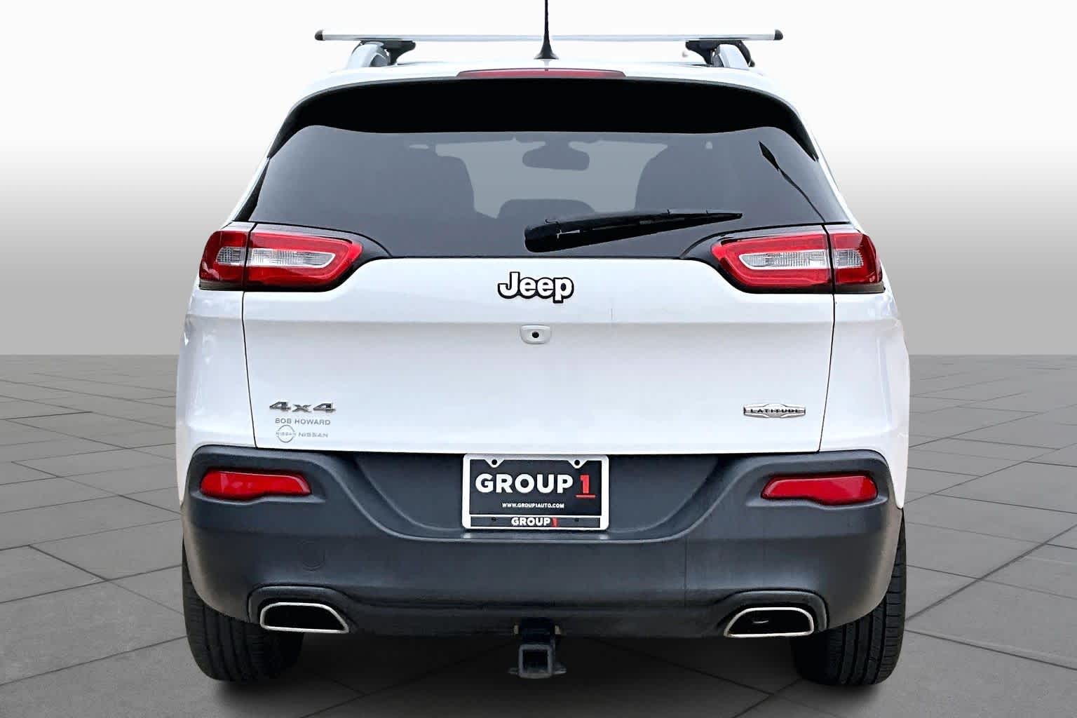 2017 Jeep Cherokee Latitude photo 4