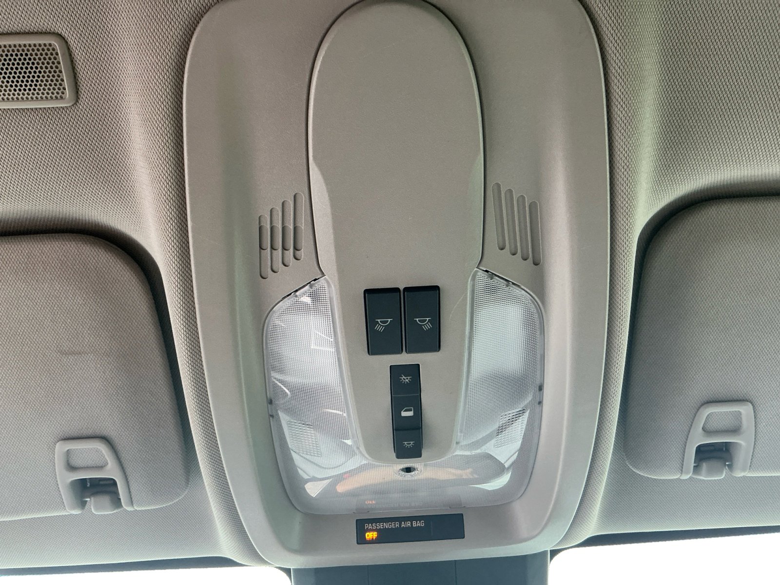 2017 Chevrolet Equinox LT photo 12