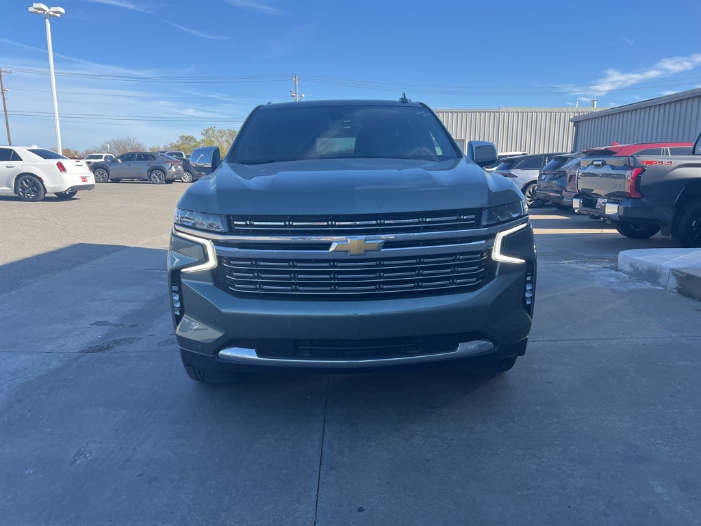 2023 Chevrolet Tahoe Premier photo 2
