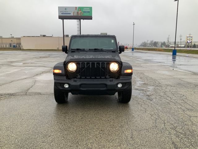 2020 Jeep Gladiator Sport photo 2