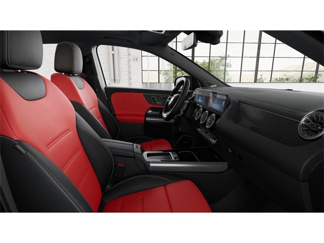 2025 Mercedes Benz GLA AMG 35 4MATIC photo 4