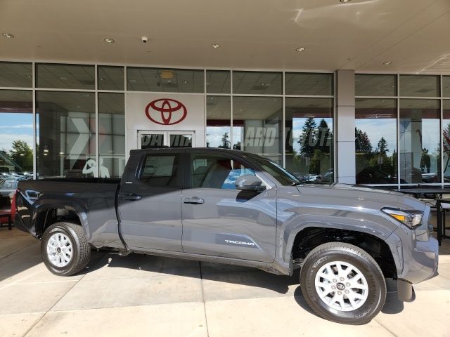2025 Toyota Tacoma SR5 4x4 Double Cab photo 2
