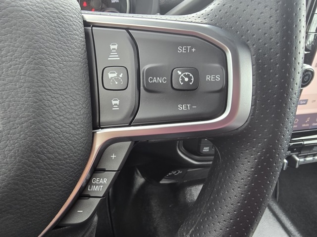 2025 Ram 3500 Tradesman photo 10