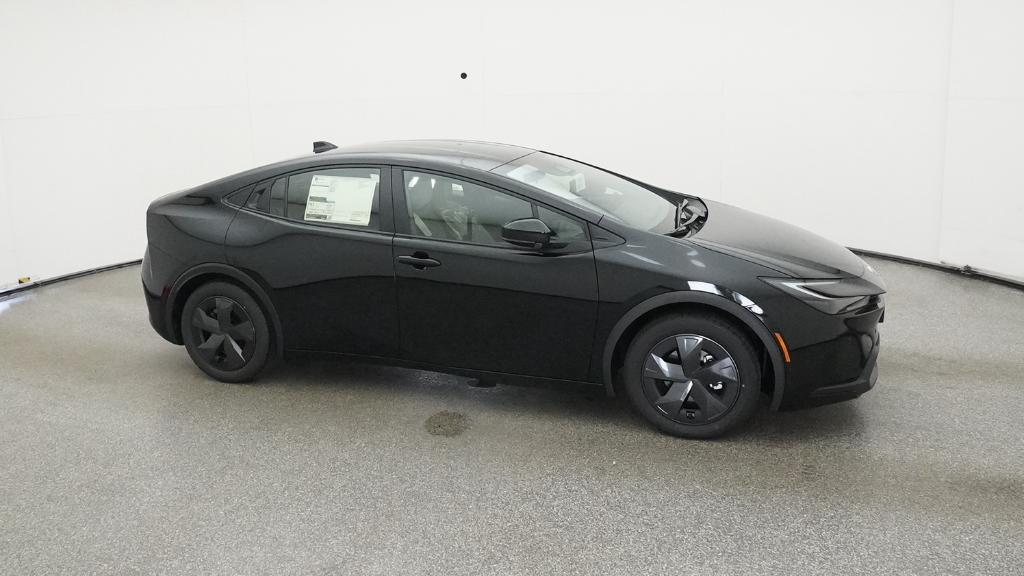 2026 Toyota Prius LE photo 27