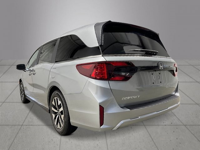 2026 Honda Odyssey EX-L photo 3