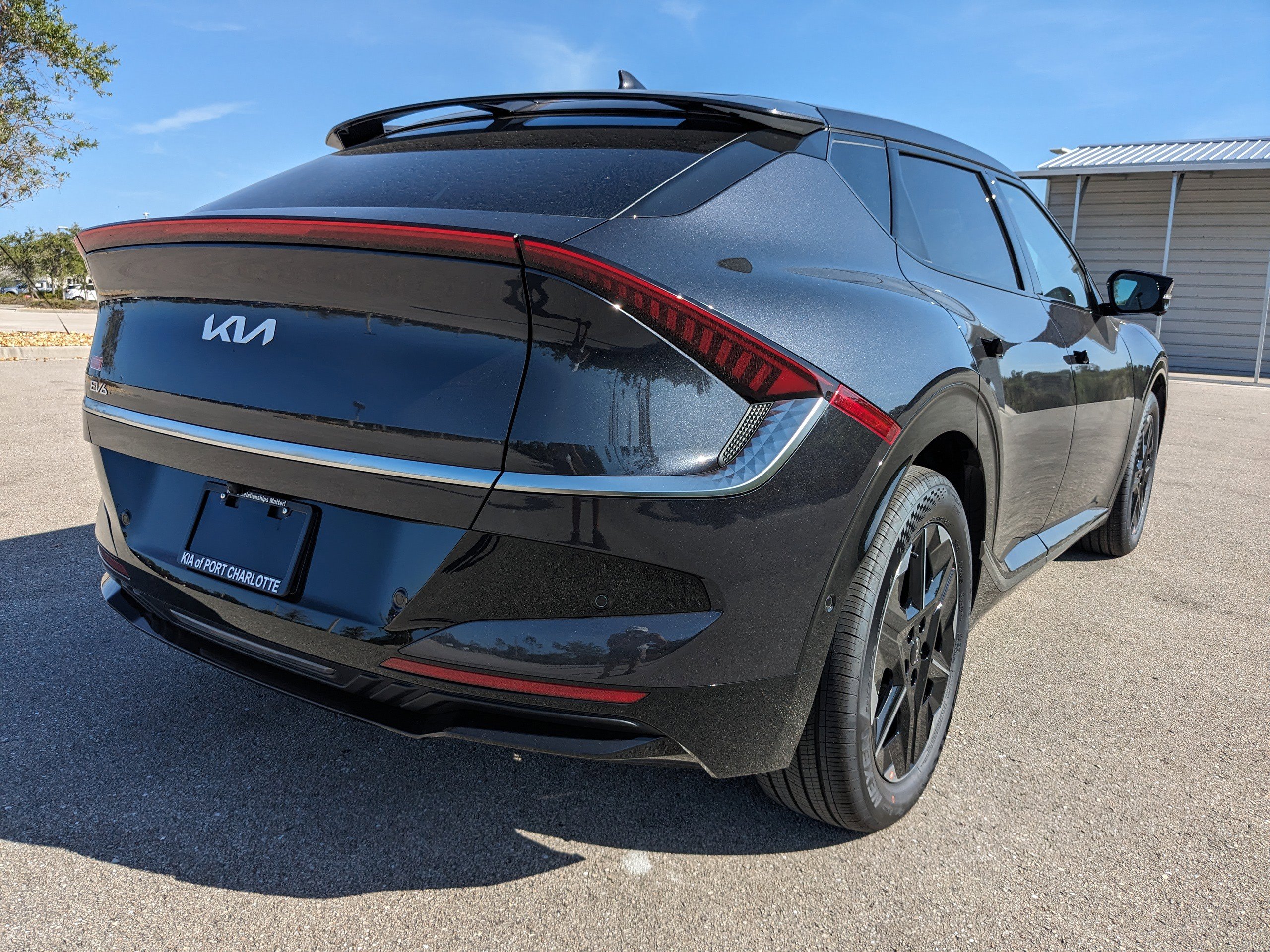 2025 Kia EV6 Wind photo 4